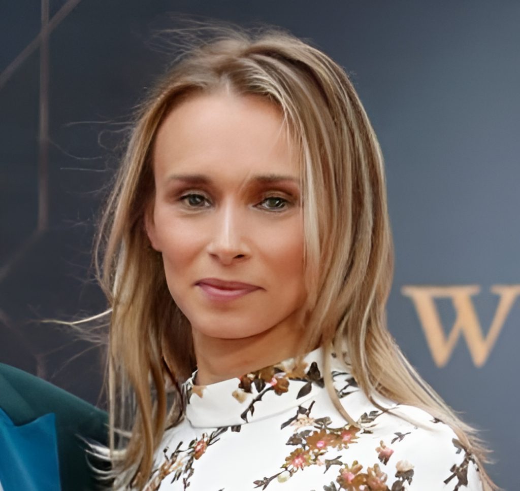 Lauren Chandiram Age, Career, Family, Net Worth, Height, Bio 2024.